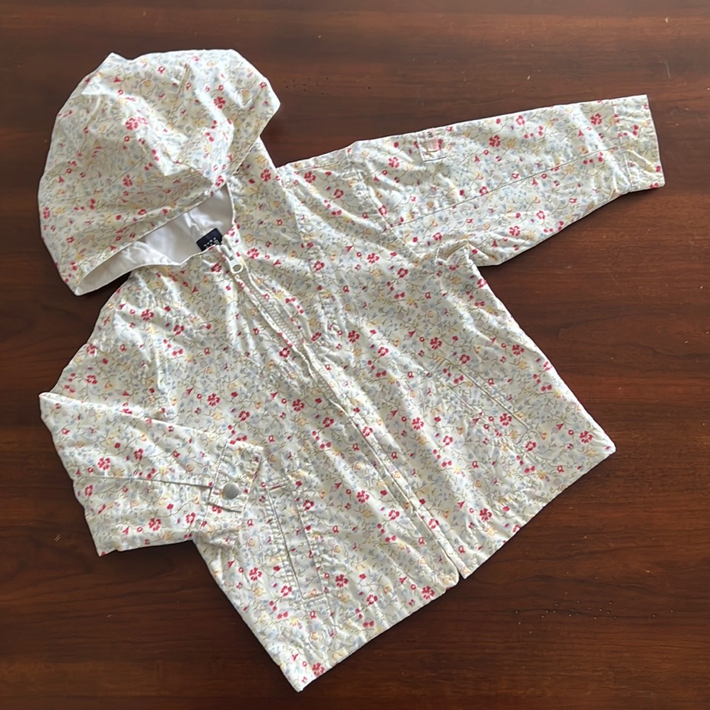 Girl’s 2T baby GAP Lightweight Coat/Jacket